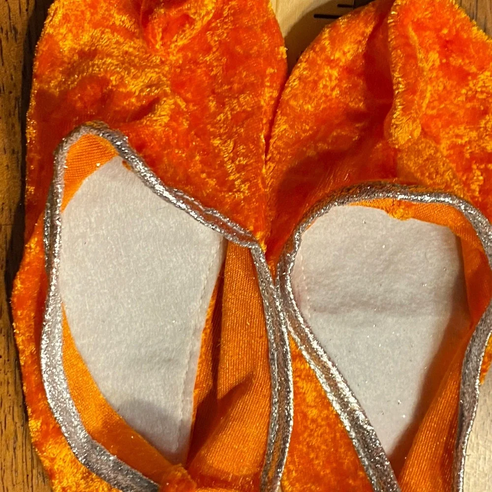 Rubies Elf / fire youth one size Halloween dress. Includes slippers.